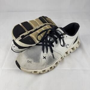 On Cloud X Women’s Running Shoes Size 8 White Gray Black Athletic Sneakers